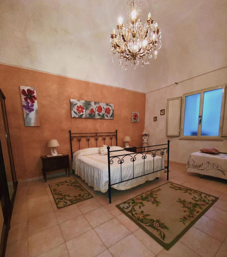 Отель La Casa Di Anna Марсала Экстерьер фото
